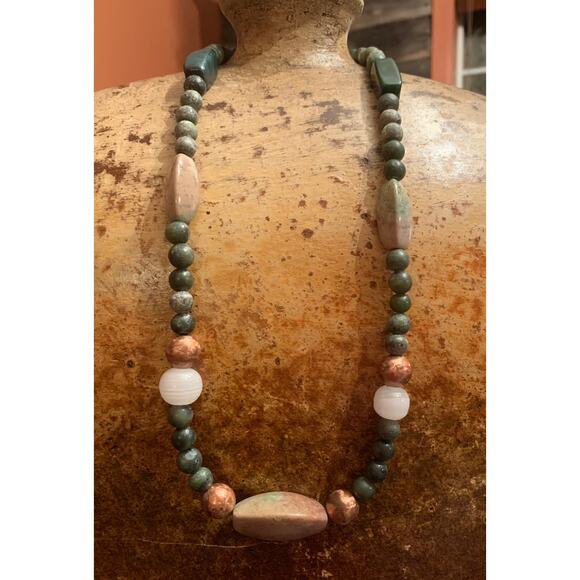 Green and Copper Multi Stone Necklace - Picture 2 of 6